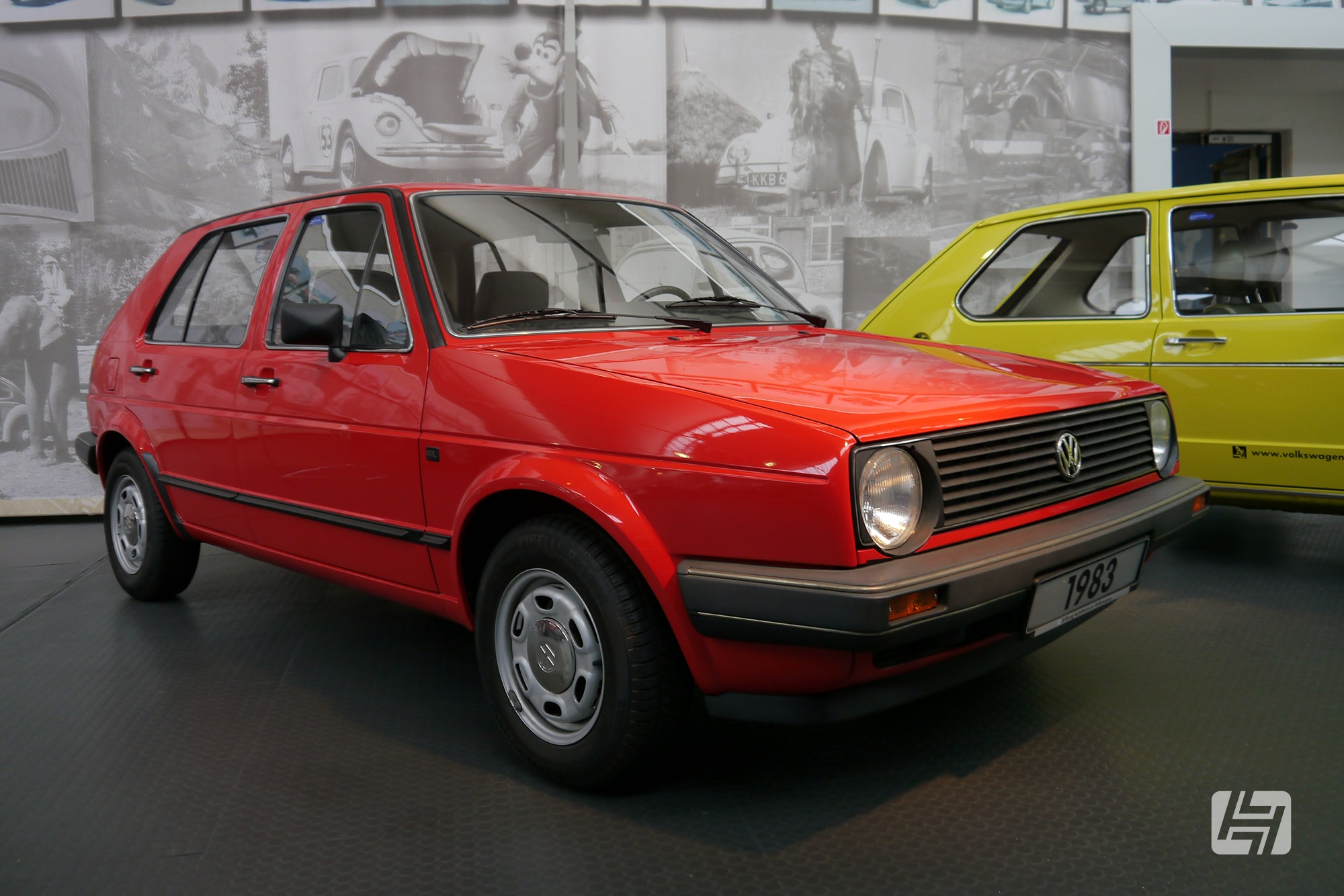 Here are some pictures of a perfect VW Golf GTI Mk II